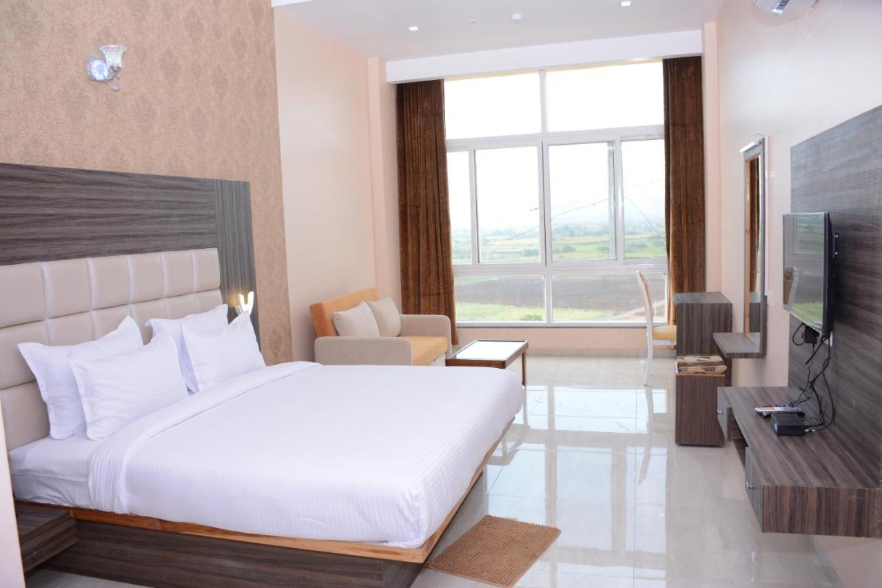 Ratnaa Resort Khamshet 외부 사진