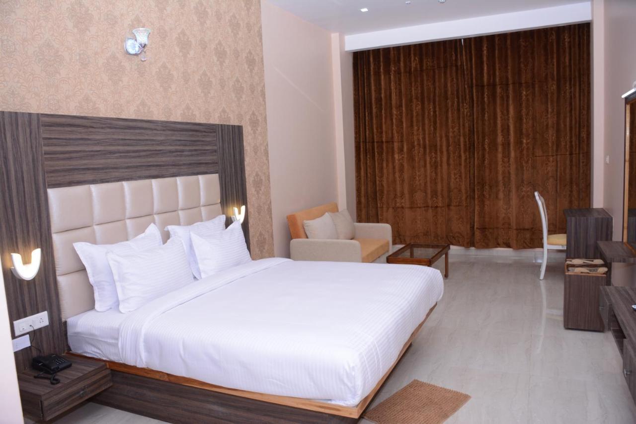 Ratnaa Resort Khamshet 외부 사진
